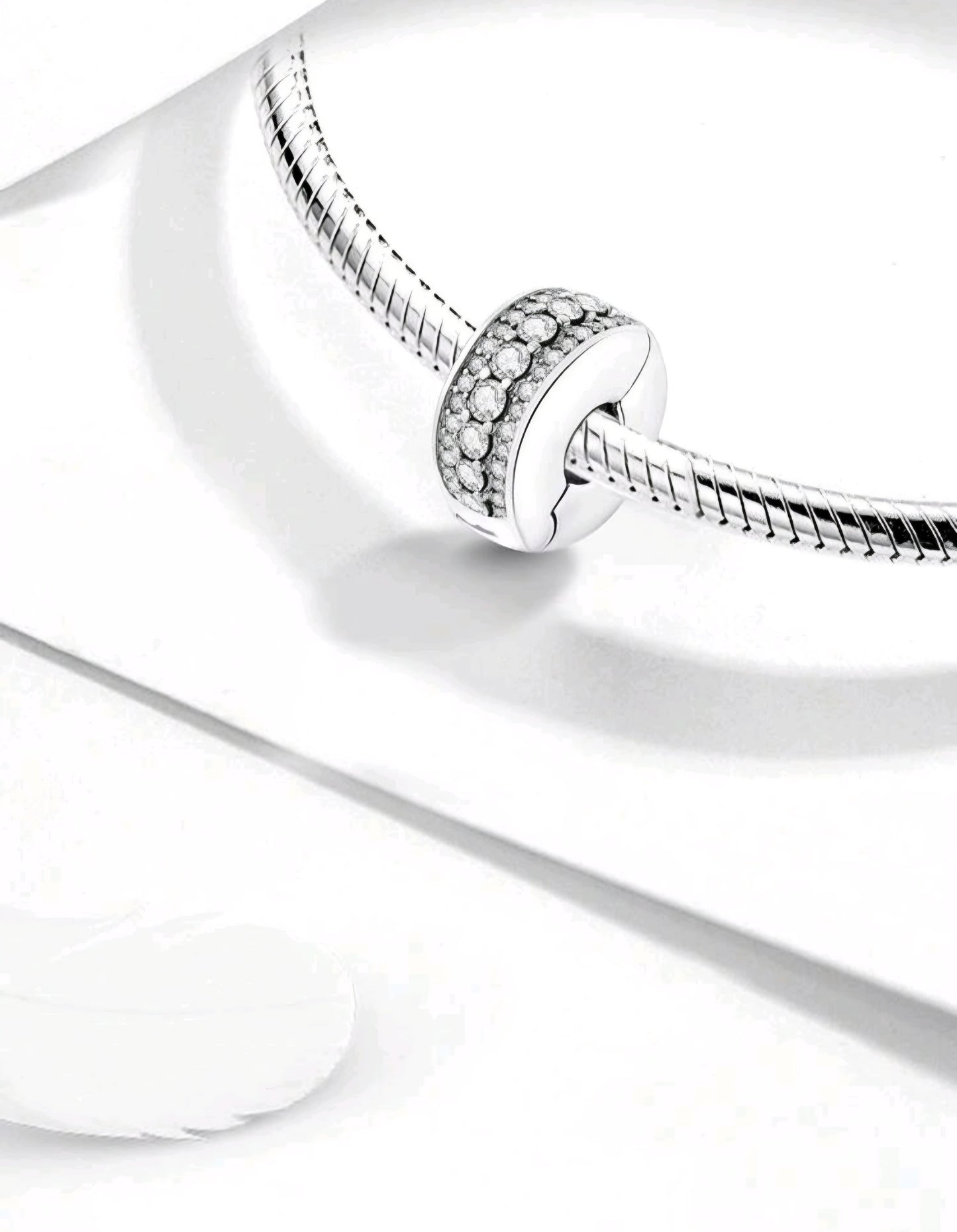 925er Sterling Silber Charm – Eleganter & Zeitloser Schmuck für Armbänder & Halsketten