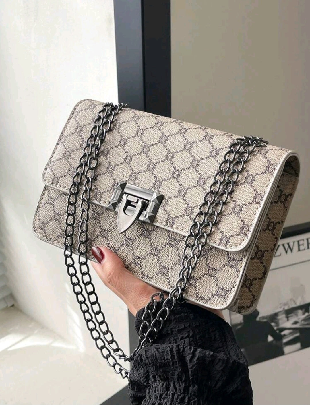 Damenhandtasche – Elegant, stilvoll und perfekt für den täglichen Gebrauch