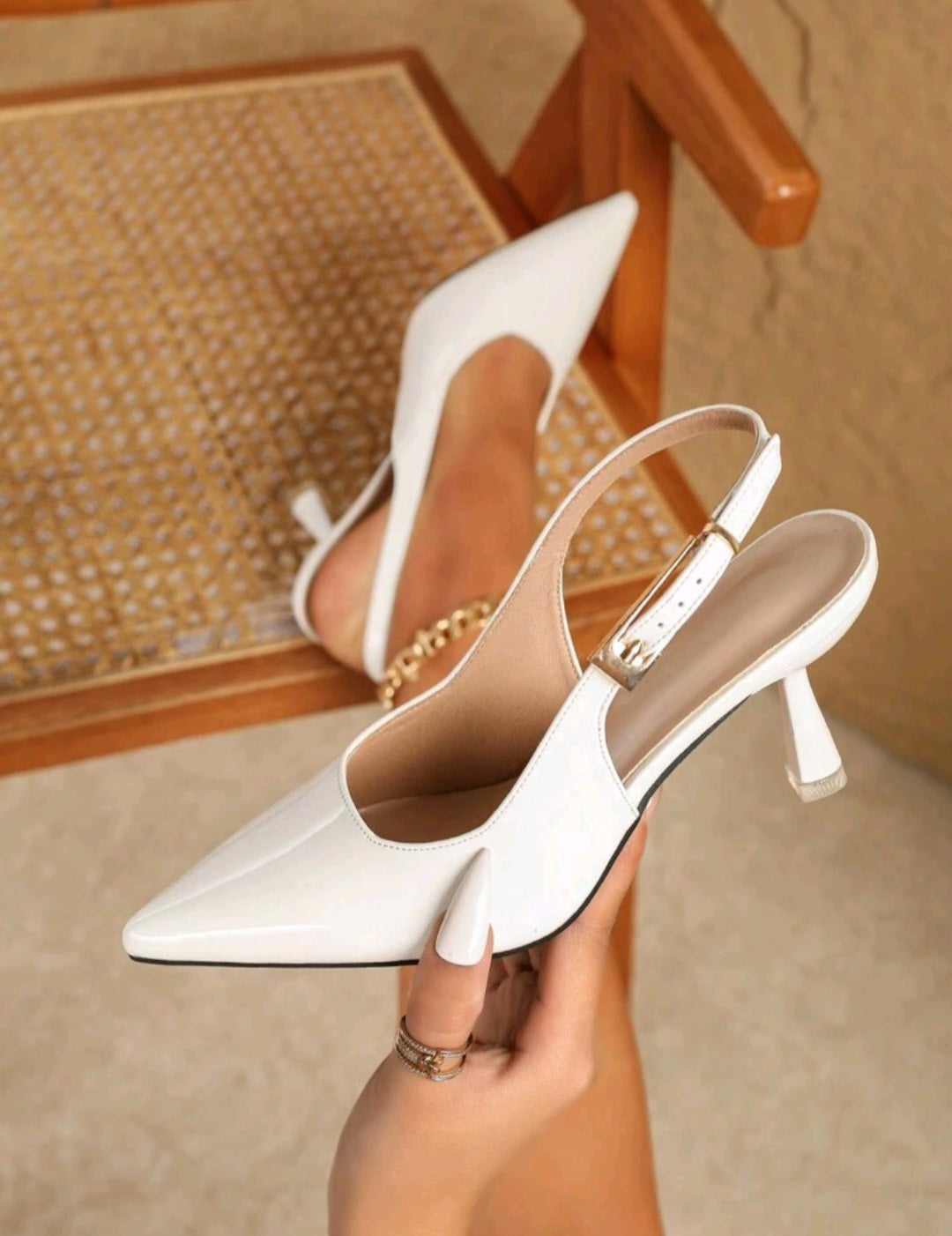 Luxuriöse Slingback-Heels mit spitzer Zehenpartie – Elegante Damen High Heels