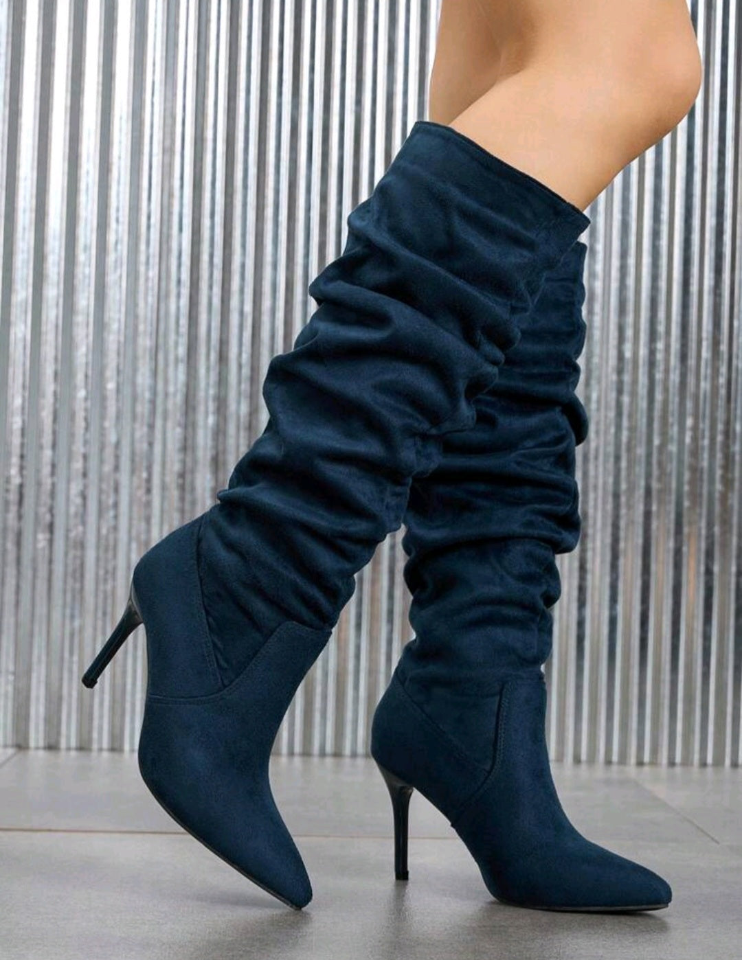 Trendige Slouchy Kniehohe Stiefel – Elegante High Heels mit spitzer Zehenpartie für Damen