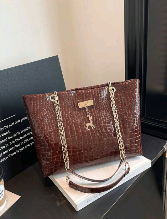 Women's Handbag – Elegant, Stylish & Perfect for Everyday Use