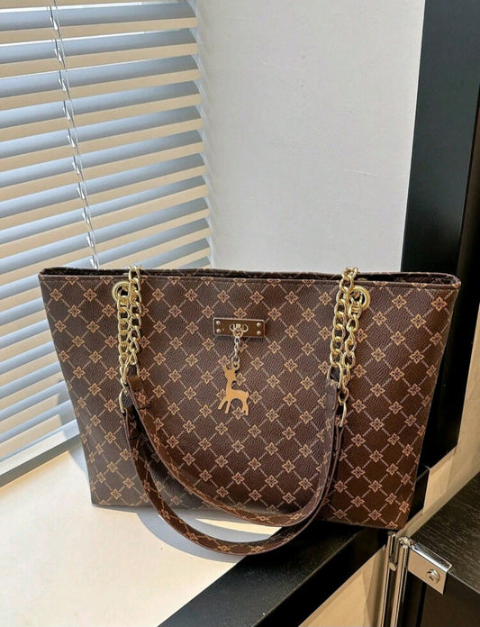Women's Handbag – Elegant, Stylish & Perfect for Everyday Use